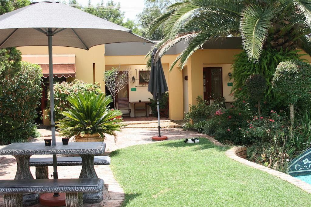 Jubilee Lodge Guest House Johannesburg Exterior foto