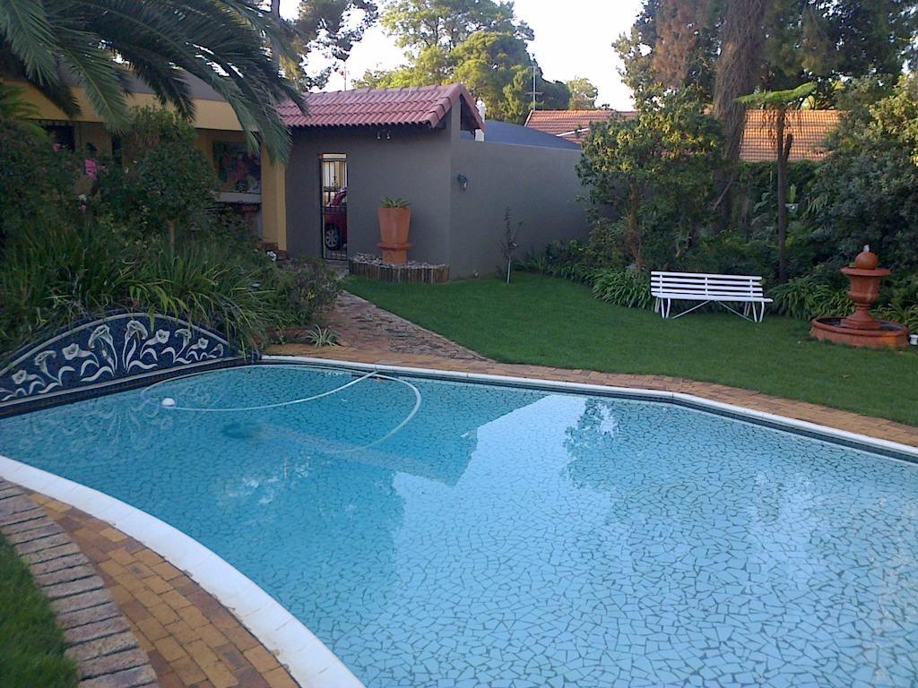 Jubilee Lodge Guest House Johannesburg Exterior foto