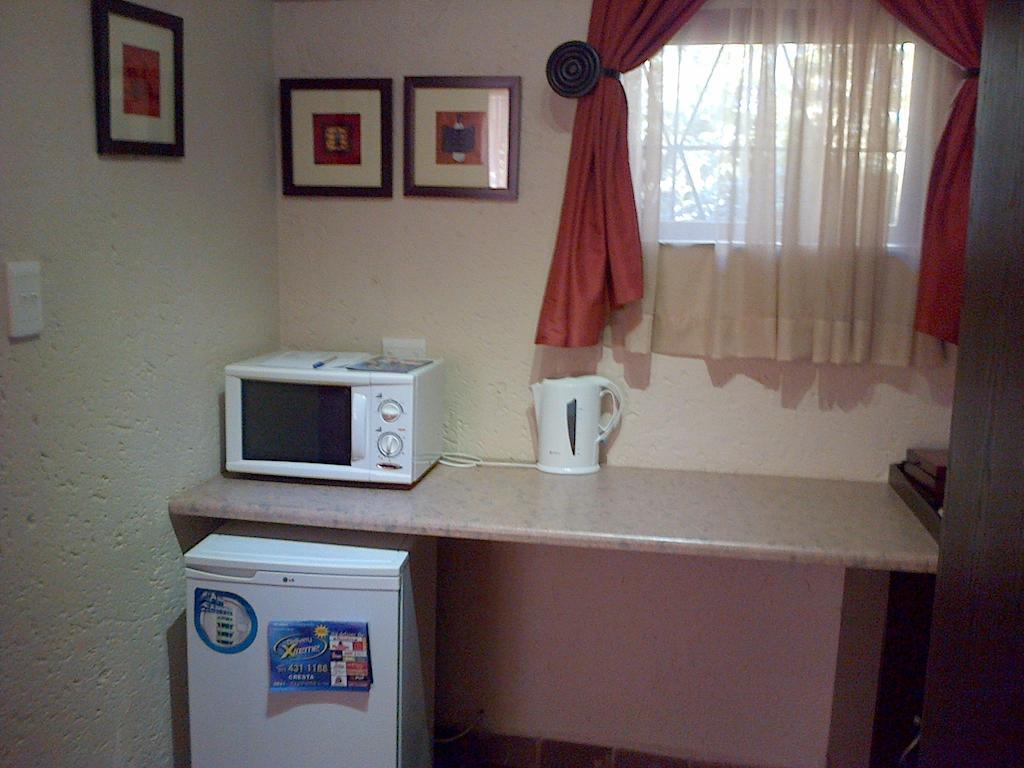 Jubilee Lodge Guest House Johannesburg Zimmer foto